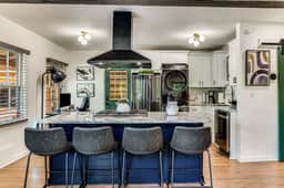 521 Allen - Unit A & B
