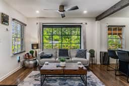 521 Allen - Unit A & B