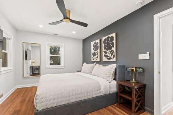 1333 Victor - Image 3